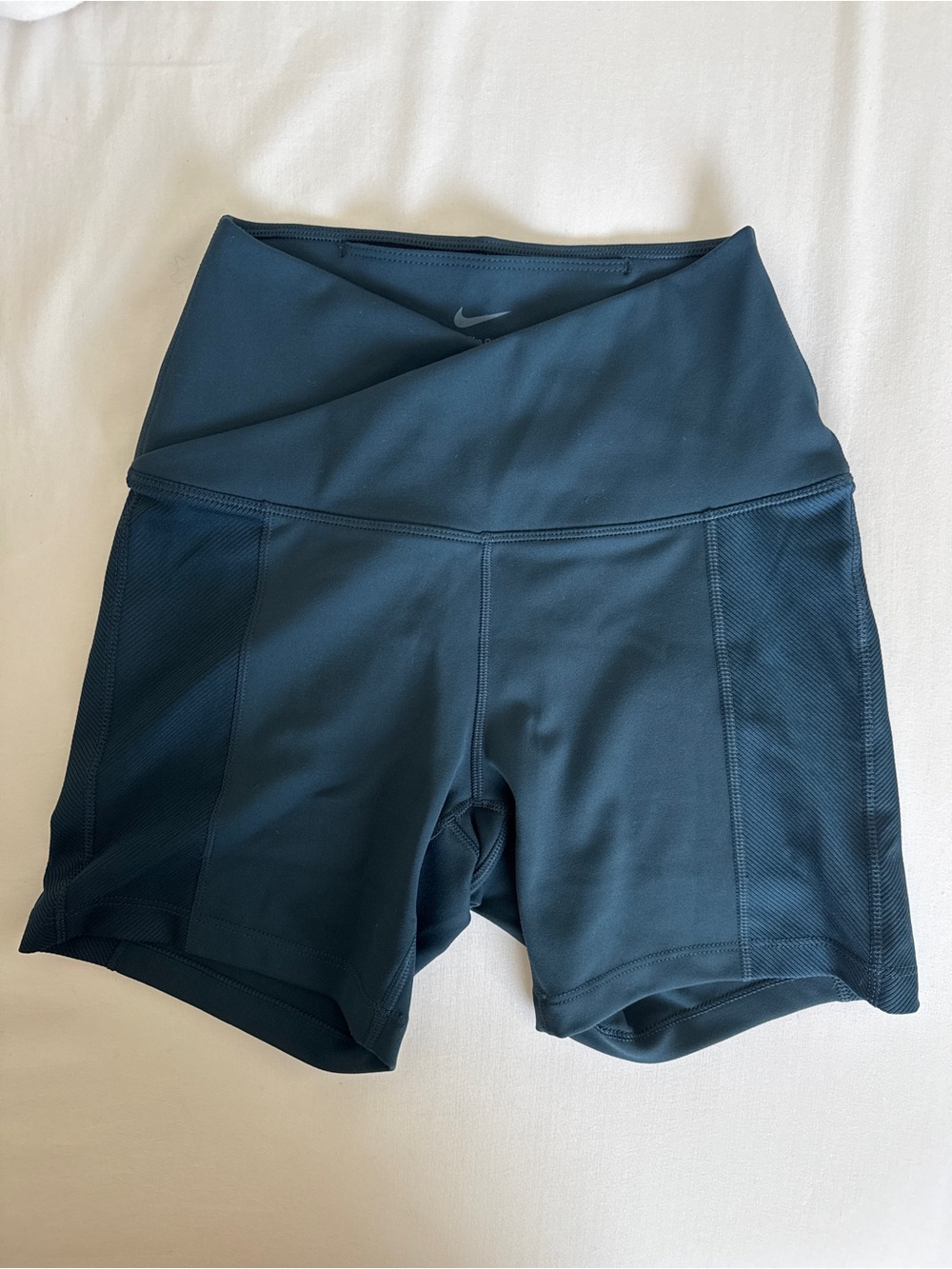 Nike One Dri Fit Women's 5” high rise crossover training shorts